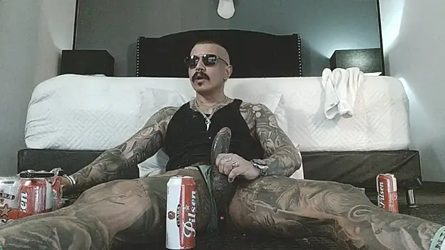 danilog515 online show from January 10, 7:45 am