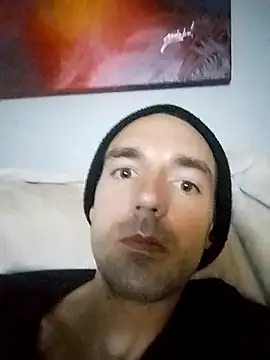 QuantomSnow online show from March 16, 6:09 am