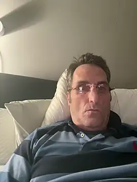 Bw3322 online show from March 29, 7:08 am