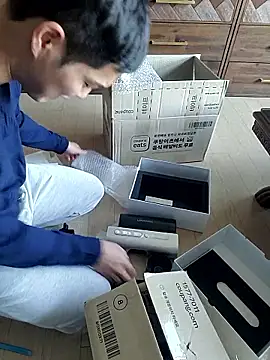 woonee827372 online show from December 1, 4:59 am