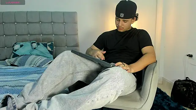 samxx muscle online show from October 8, 1:37 pm