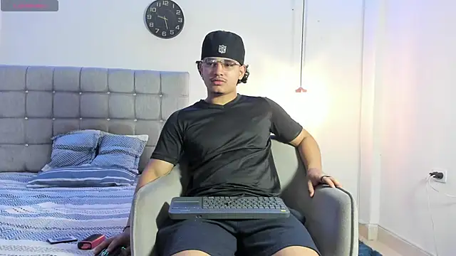 samxx muscle online show from October 27, 3:25 pm