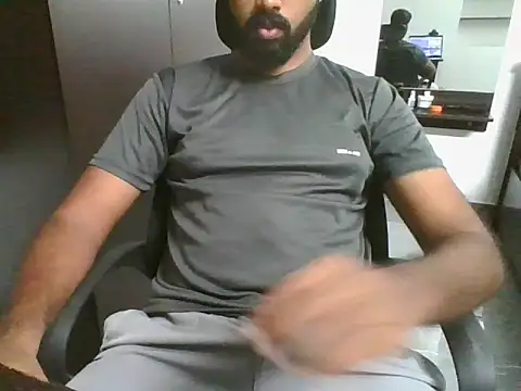 lovelyakash69 online show from November 24, 4:35 am