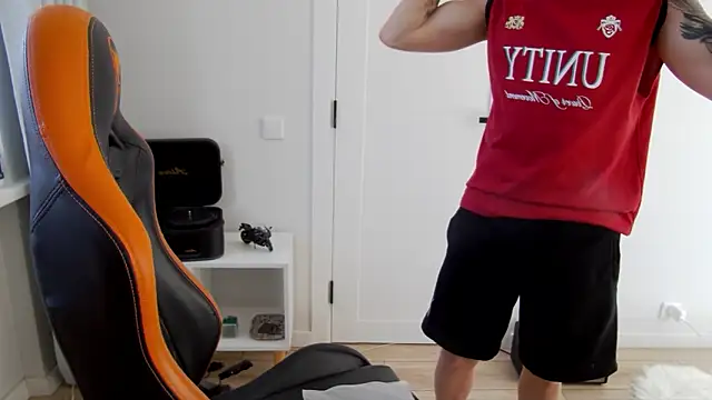 DanyDavis online show from March 23, 6:41 am