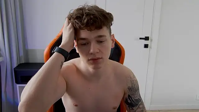 DanyDavis online show from January 19, 11:01 am