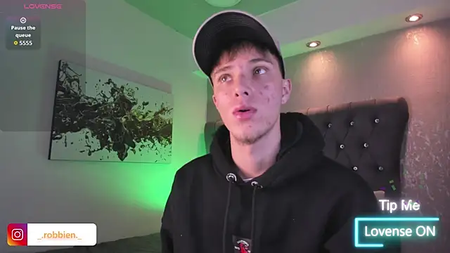 Robbin Blaze online show from April 3, 10:17 pm