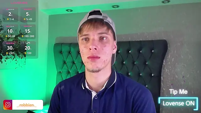 Robbin Blaze online show from April 15, 5:18 am