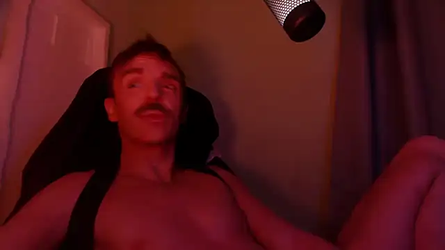 Londonfellaa online show from November 8, 10:46 pm