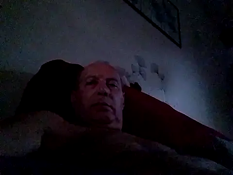 Vince072 online show from July 29, 4:11 am