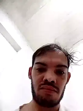 GuilhermeYuree online show from June 7, 1:34 am