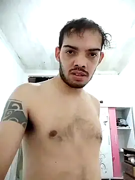 GuilhermeYuree online show from June 5, 11:43 pm