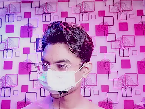 ChiseledCharm online show from September 30, 5:27 pm