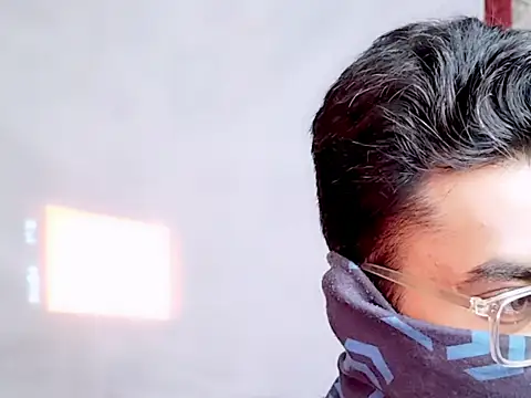 ChiseledCharm online show from September 13, 2:45 am