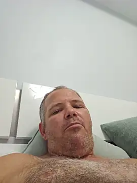 cubanitofeliz40 online show from July 13, 8:44 pm
