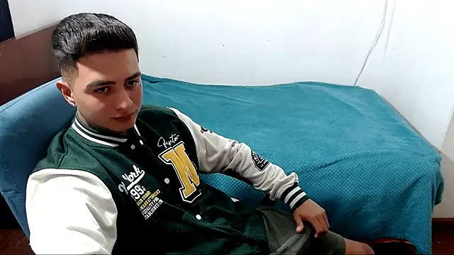 santii ss online show from September 17, 3:18 am