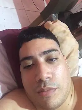 Snapshot of Paulo199117 chatting on October 13, 6:47 pm Paulo199117 online show from October 13, 6:47 pm