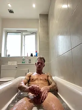 HotMale6pack online show from December 21, 2:03 pm