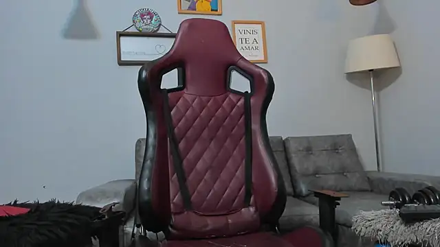 Xfire boy69 online show from January 11, 8:56 pm