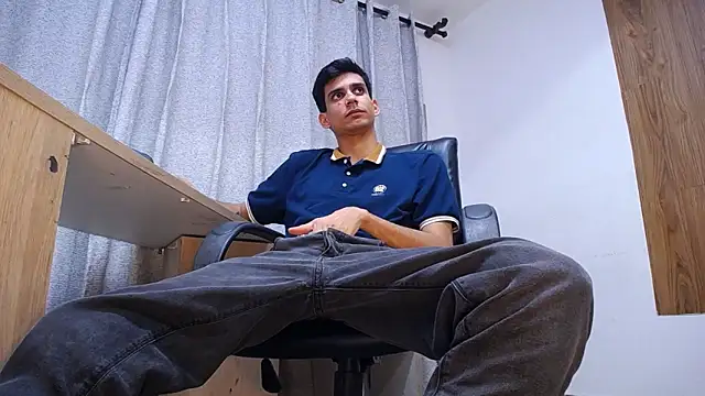 Sebalexis7 online show from November 28, 3:32 am