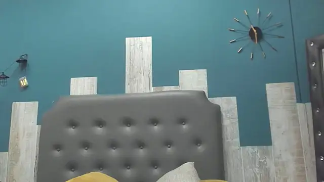 Ian1  online show from November 11, 12:54 pm