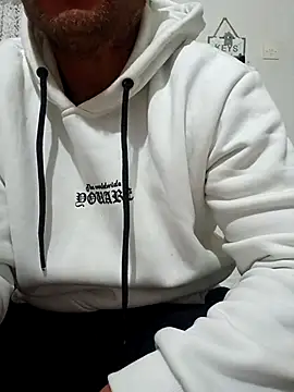 Makis09 online show from March 25, 12:03 am