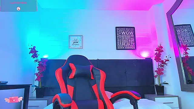 Lucass love online show from February 15, 1:19 pm