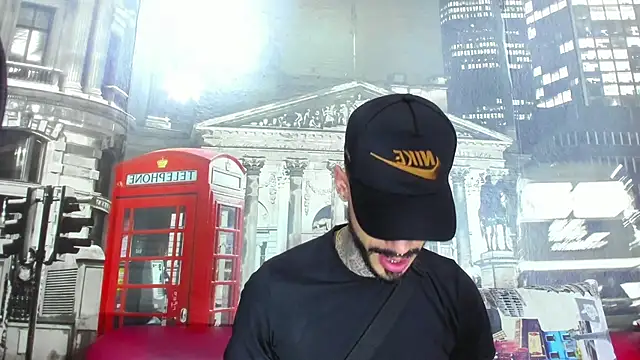 VinzenzRizzo online show from October 18, 4:39 am