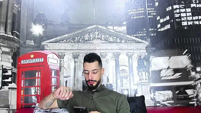 VinzenzRizzo online show from October 2, 9:30 pm