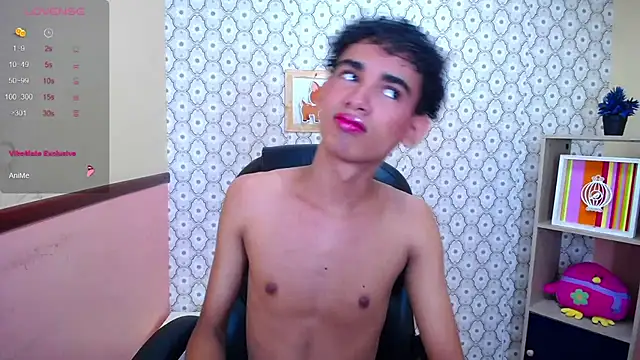 Blake Mils online show from December 3, 6:58 pm