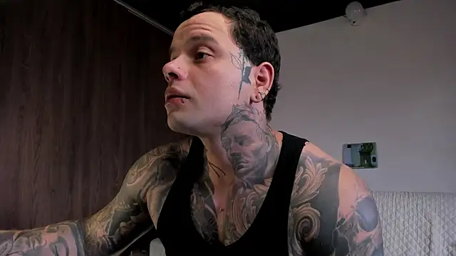 natevillage online show from April 16, 9:04 pm