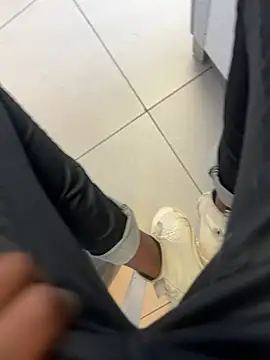 kamo012000 online show from March 7, 8:45 am