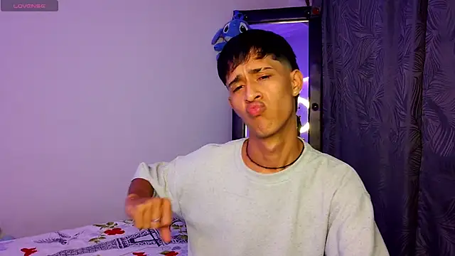 Danny cute 05 online show from October 8, 3:33 am