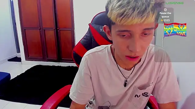 gomitaboy 1 online show from September 9, 8:41 pm