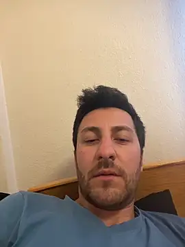 emredenizz07 online show from March 21, 2:54 pm