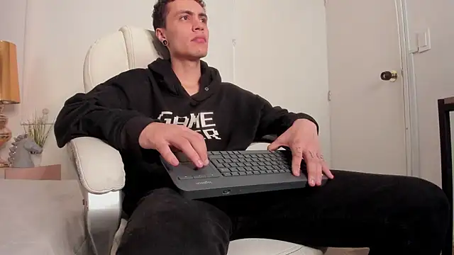 dark sun302 online show from September 11, 9:58 pm