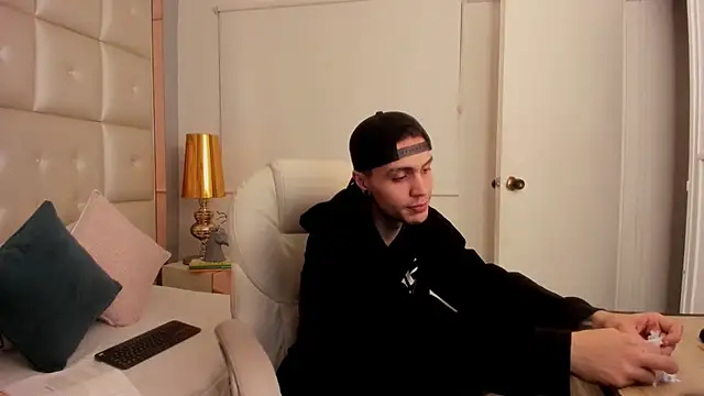 dark sun302 online show from December 14, 3:02 am