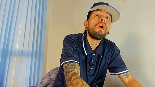 Theferxxo 12 online show from November 4, 10:00 pm