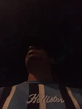 IsaXander743 online show from November 16, 11:18 pm