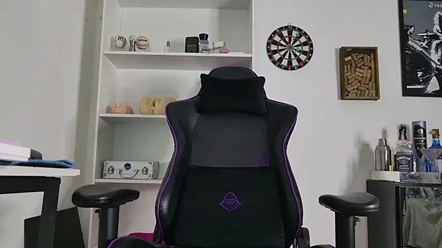 aaron nvk online show from November 13, 9:41 pm