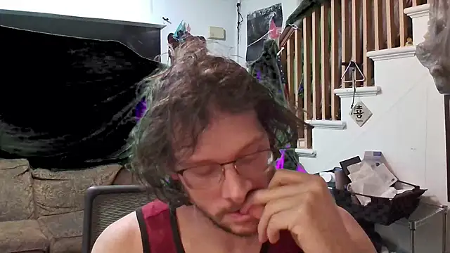 MasterDaddyCool online show from September 30, 6:40 am