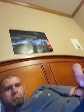 Snapshot of Bigdickcraig11 chatting on October 19, 7:28 pm Bigdickcraig11 online show from October 19, 7:28 pm
