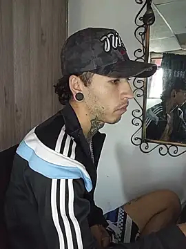 Tattoboy19cm online show from May 28, 7:56 pm