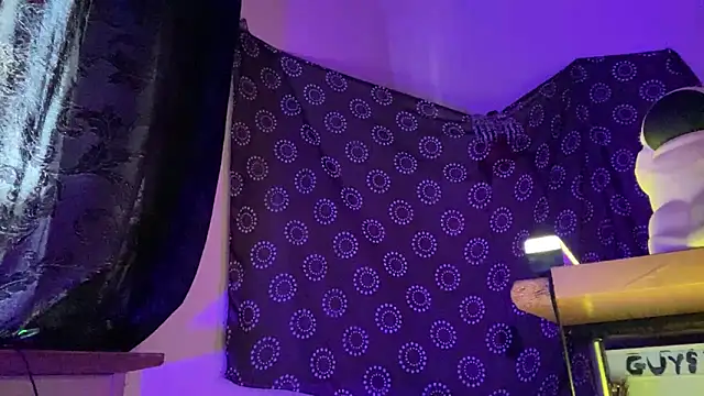 DjDiCKmannOnE online show from March 15, 4:02 pm