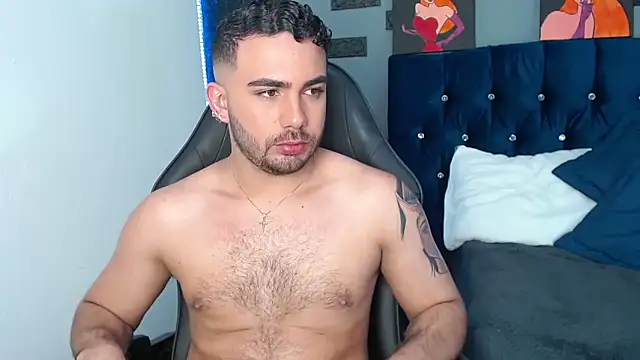 adamhairy online show from September 26, 8:39 pm