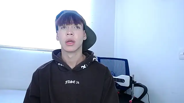 lucky stricke online show from September 18, 8:44 pm