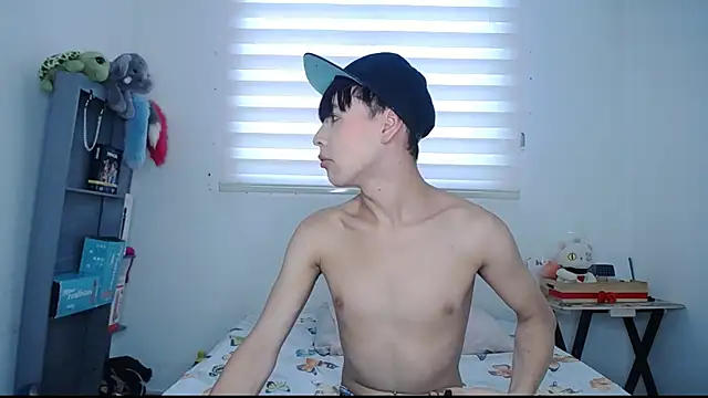 lucky stricke online show from October 11, 9:08 pm