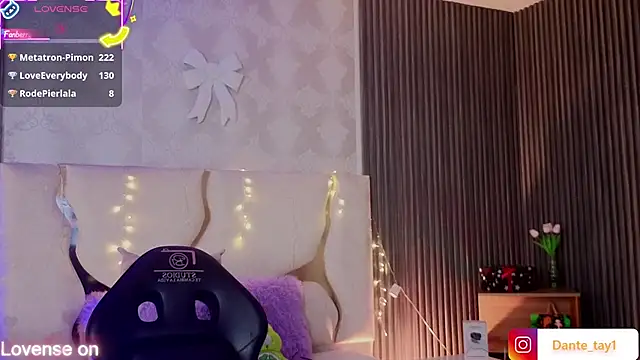 boyfox tay online show from March 2, 7:15 am