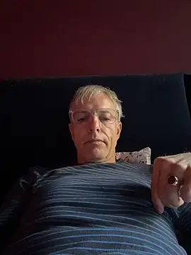 SexyLeon8 online show from December 15, 12:57 pm