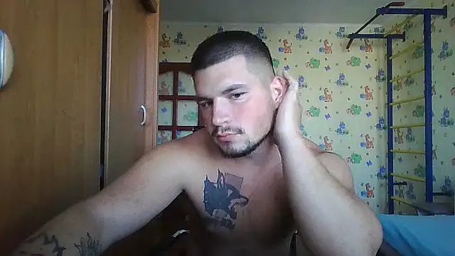 chiraq1945 online show from September 27, 6:00 am