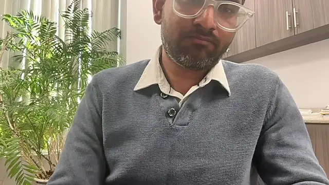 pranastro00 online show from April 8, 2:48 pm